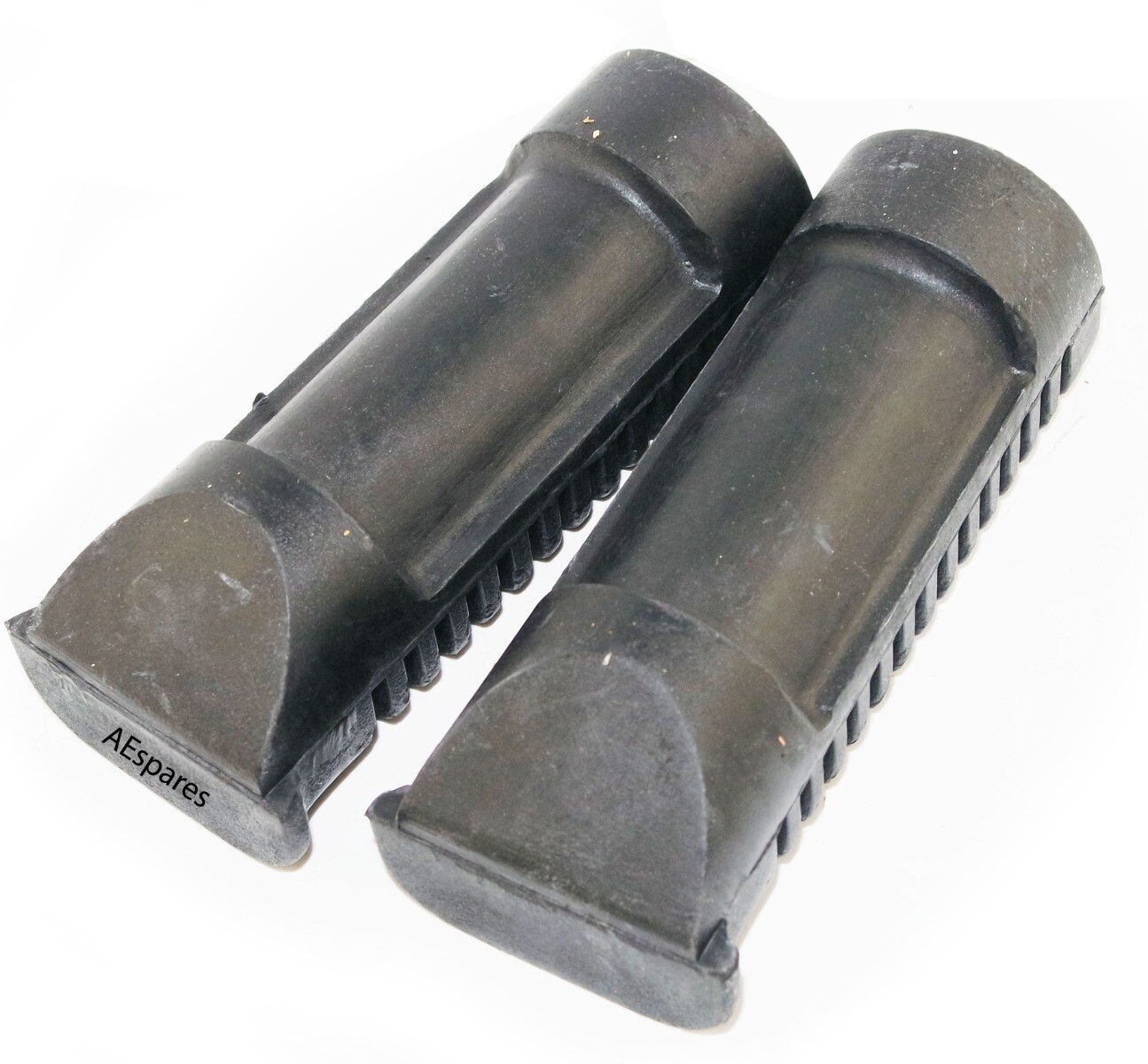 Fits Triumph 750 T140 TR7 Footrest Foot Pegs Rubber Set 1979 and Up 83-7256 