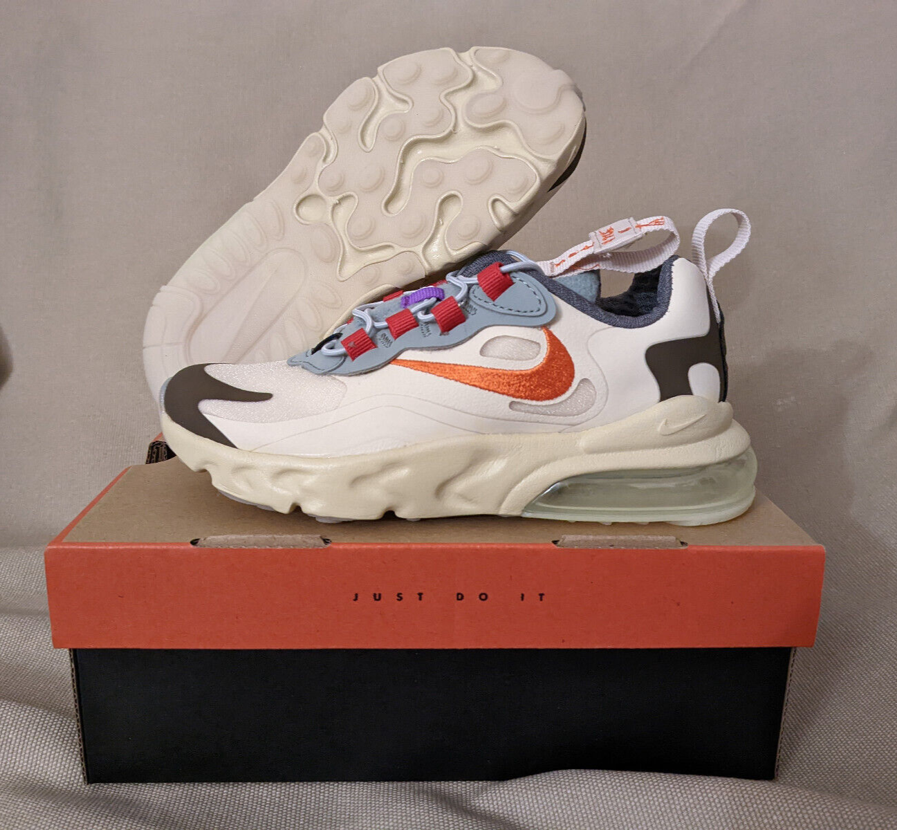 Nike x Travis Scott Air Max 270 