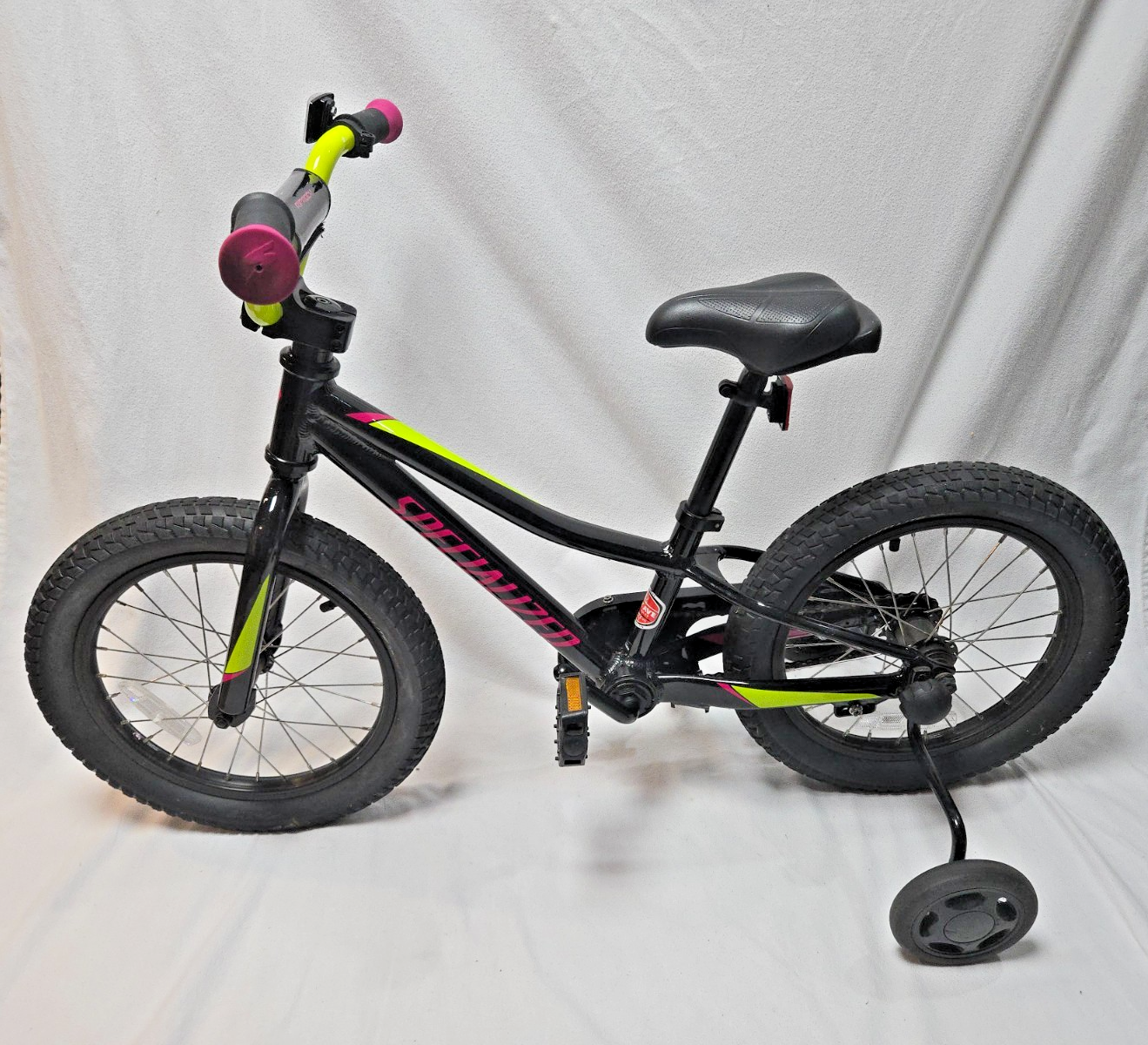 直接引き渡しのみSPECIALIZED RIP ROCK子供用16インチ specialized-riprock-coaster-16
