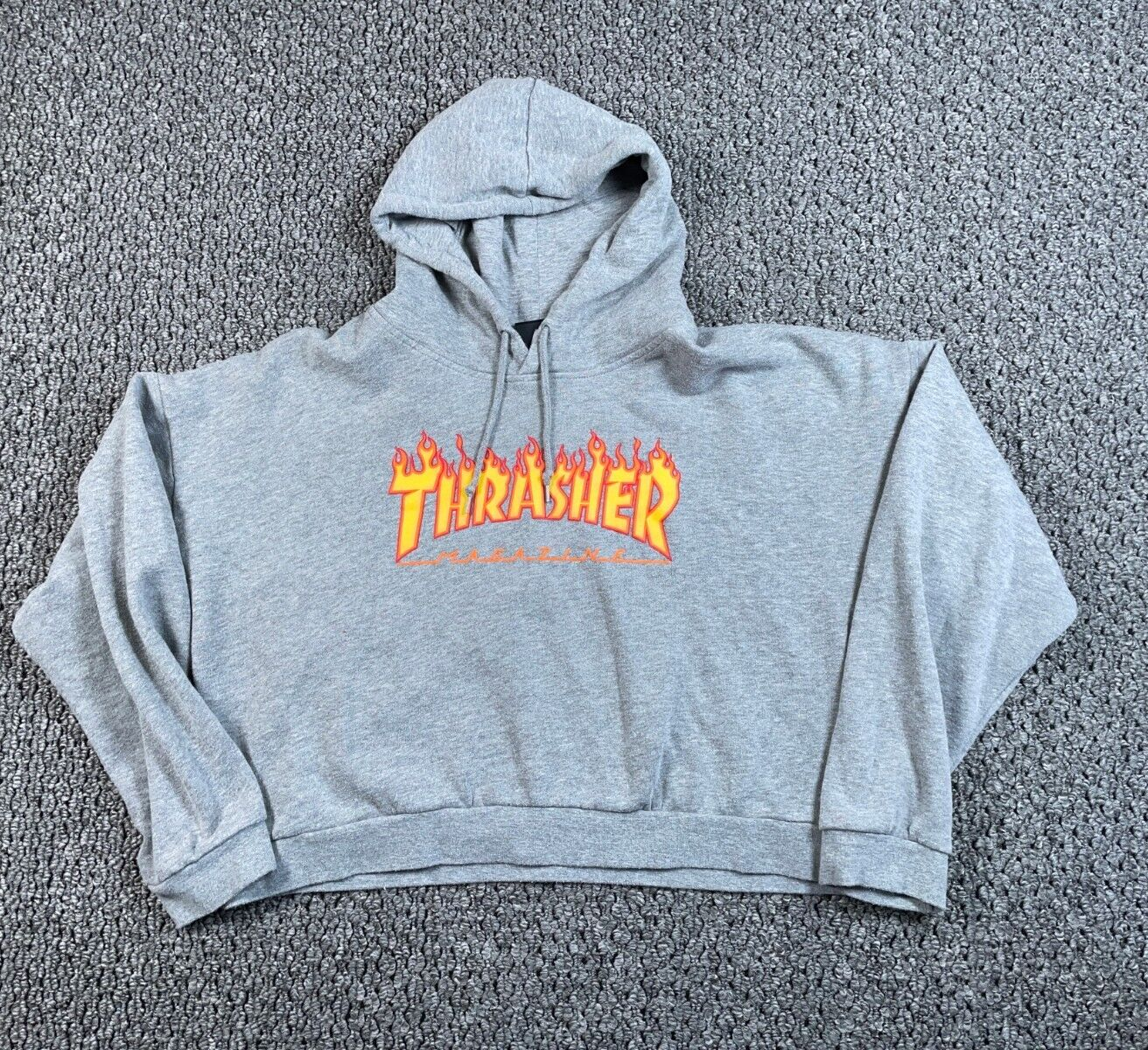 Thrasher Magazine Flame Logo Hoodie Women's Medium Gray Boxy Thrasher Magazine Flame Logo Hoodie Women's Medium Gray Boxy