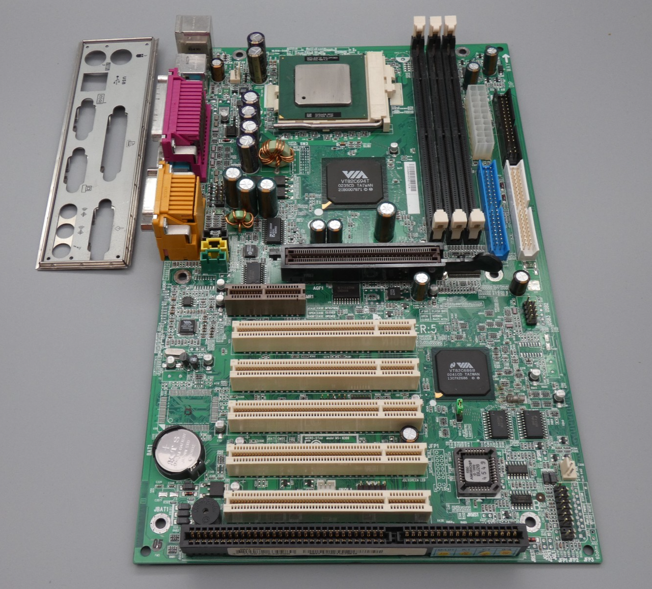 MSI 694T Pro / MS-6309 v5 socket 370 with Intel Celeron 1200 CPU + IO Shield