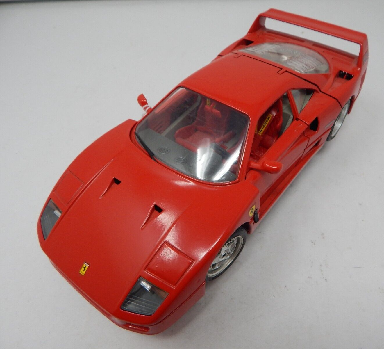 Ferrari F40 ミニカー 赤 グラス Ferrari F40 ミニカー 赤 グラス