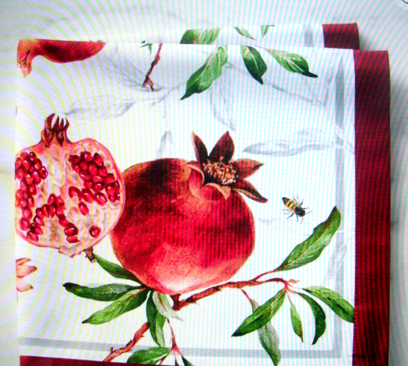 WILLIAMS SONOMA POMEGRANATE DINNER NAPKINS SET OF FOUR 100% COTTON NEW WITH TAGS