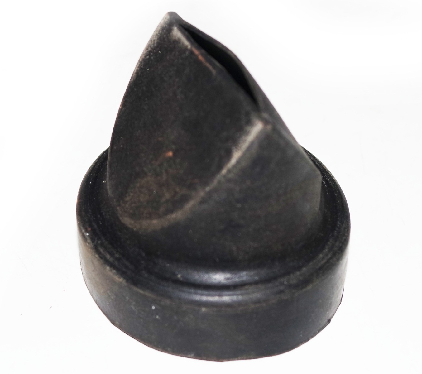 Air Drain Valve Rubber Dry Air Cleaner For John Deere Massey Ferguson 135 148 