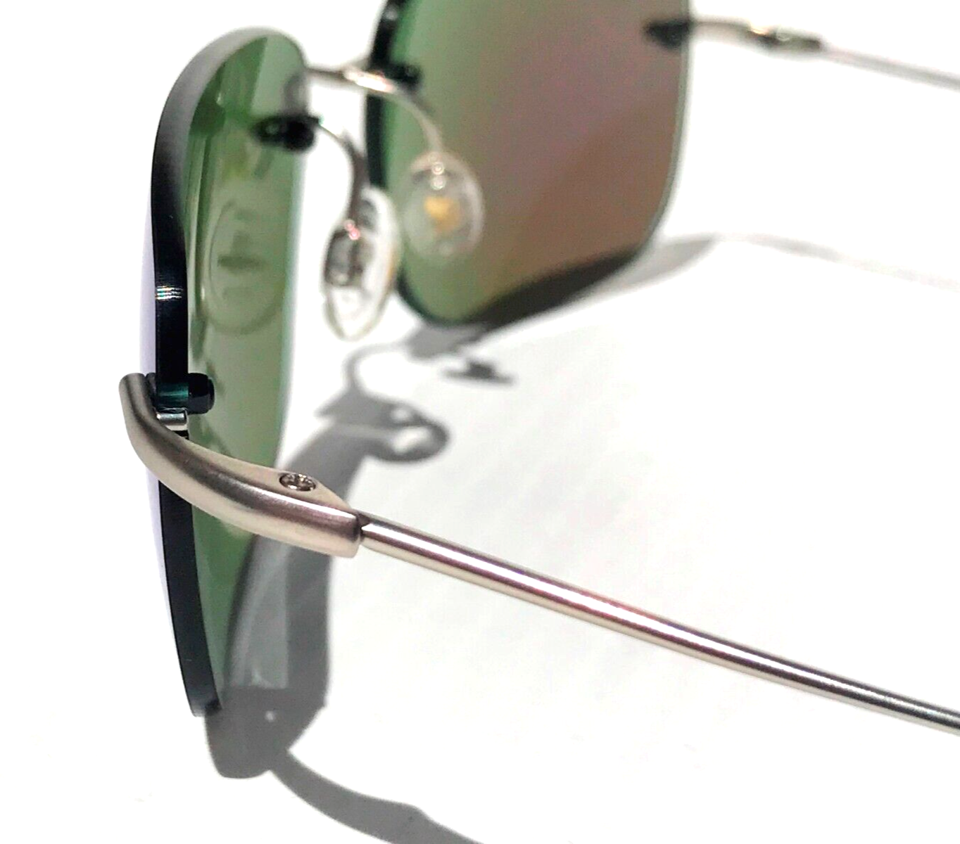 Pre-owned Maui Jim Ohai Matte Silver Polarized Green Mirror Sunglass Gm334-17m