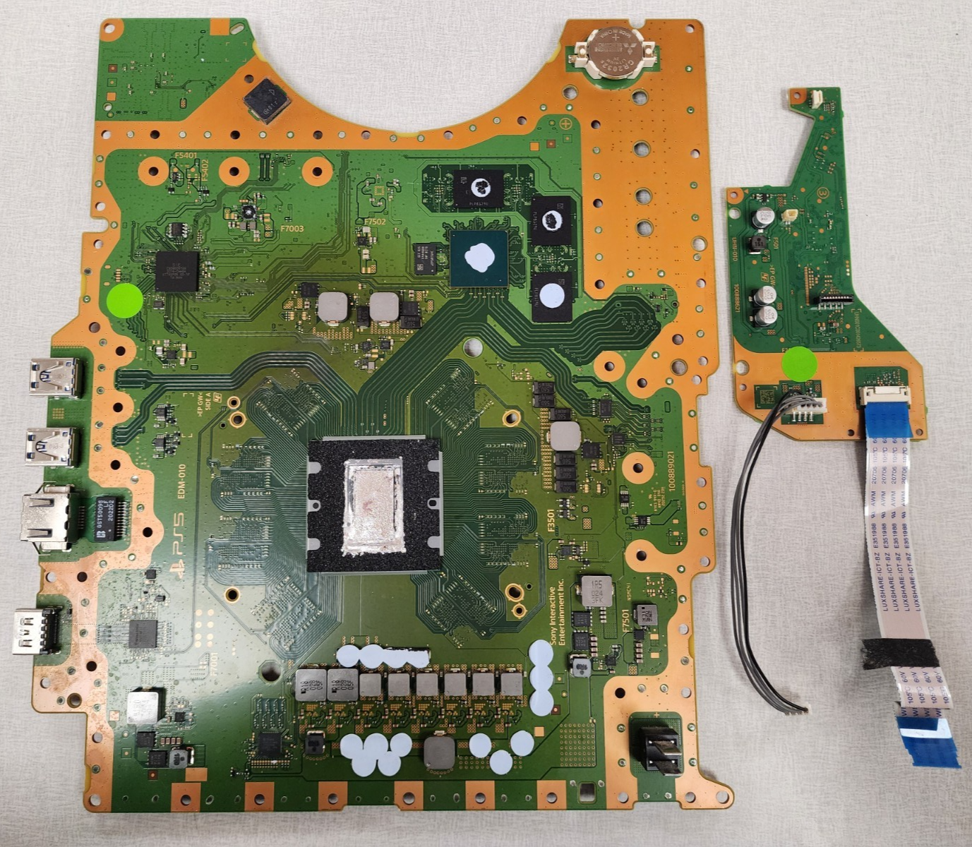 PlayStation5/PS5/CFI-1000A/4TB増設！ PlayStation5/PS5/CFI-1000A/4TB増設！