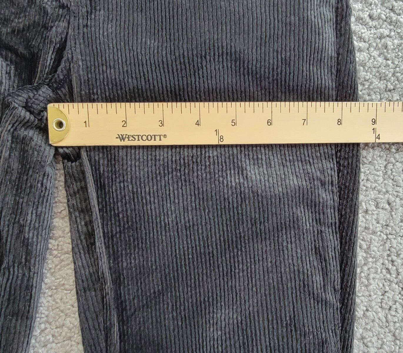 L'AGENCE Selma High Rise Baby Bootcut Corduroy Jeans Women's 25 Black Pocket Zip - Picture 6 of 17