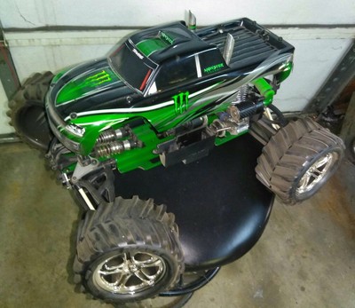 traxxas gas powered rc trucks 4x4