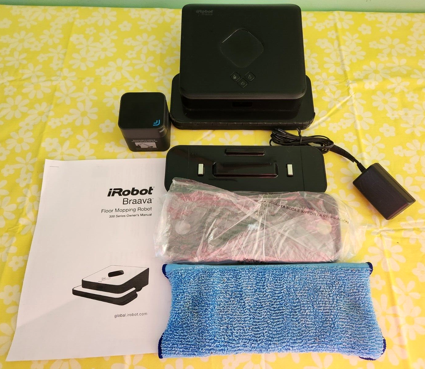 iRobot Braava 380 Floor Mopping Sweeping Robot w/ Charger