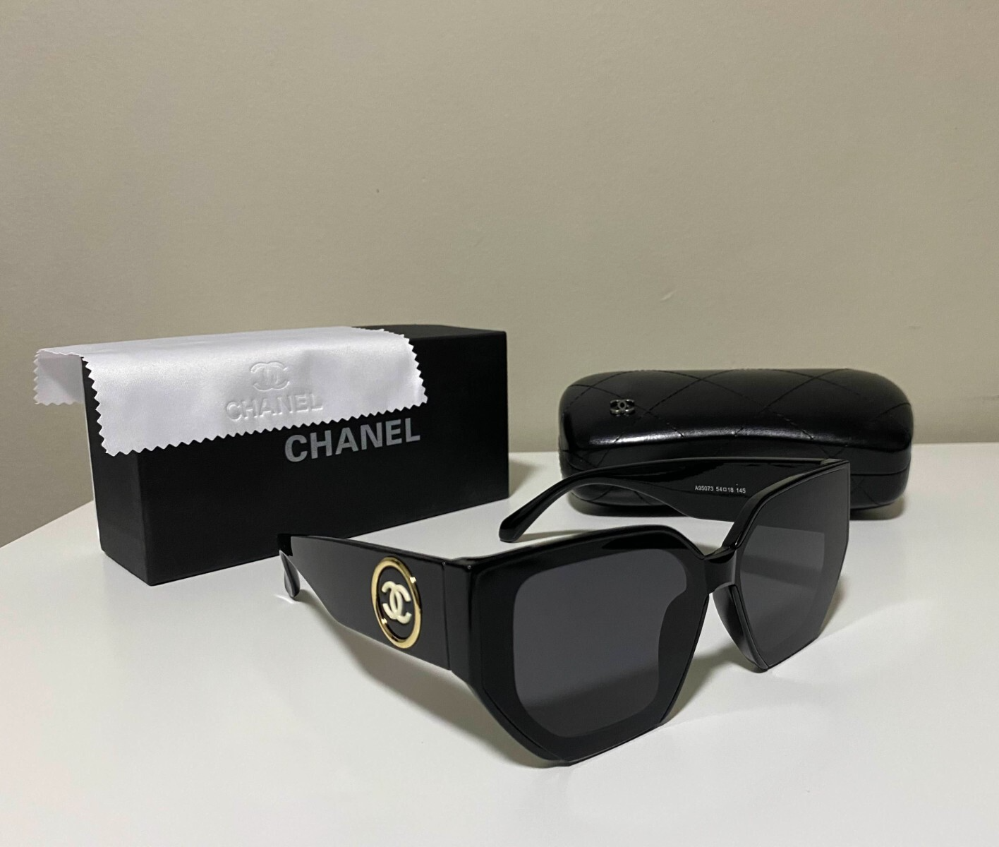 小物 CHANEL sunglasses big coco y2k GOLD case CHANEL Y2K CH 4099 125/13 55mm Gold Half-Rim Cocomark
