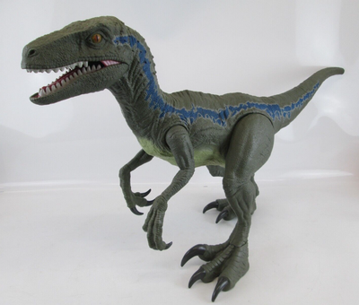 Jurassic World Super Colossal Velociraptor Blue 18.5 cm Tall