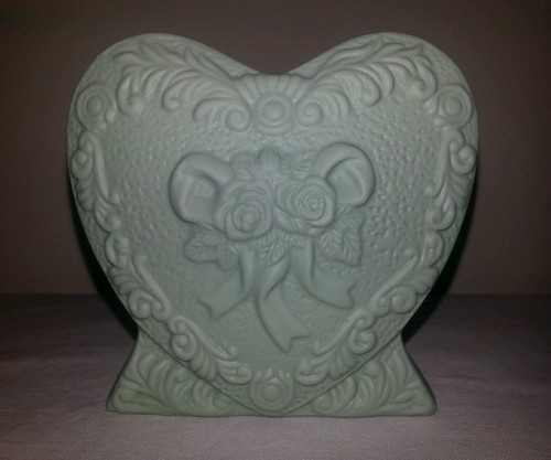 Green Jasperware Heart Vase & Trinket Box with Ivory Roses, Ribbon and Cameo