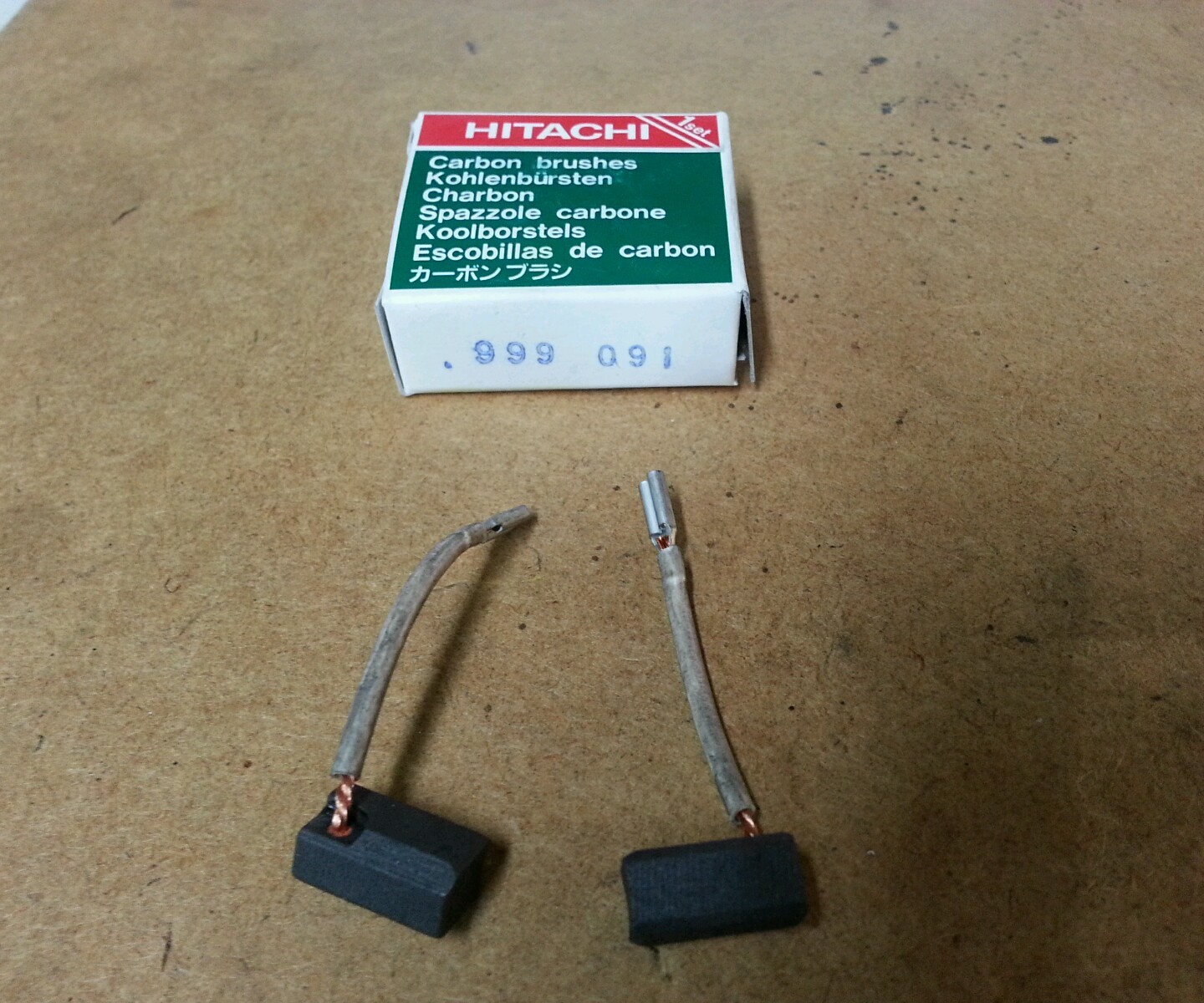 take4ys出品 999-038-999038-Carbon-Brush-