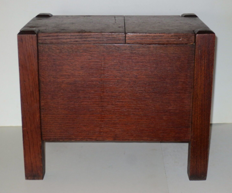 Antique Mission Oak, Stickley Or Stickley Era Wooden Storage Box With Lid