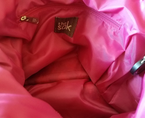 THE SAK LARGE ZIGZAG MULTI COLOR CHEVRON STRIPE CROCHET KNIT HANDBAG TOTE EUC