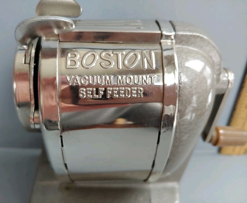 Vintage BOSTON Vacuum Mount Self Feeder Metal Table Mount Pencil Sharpener