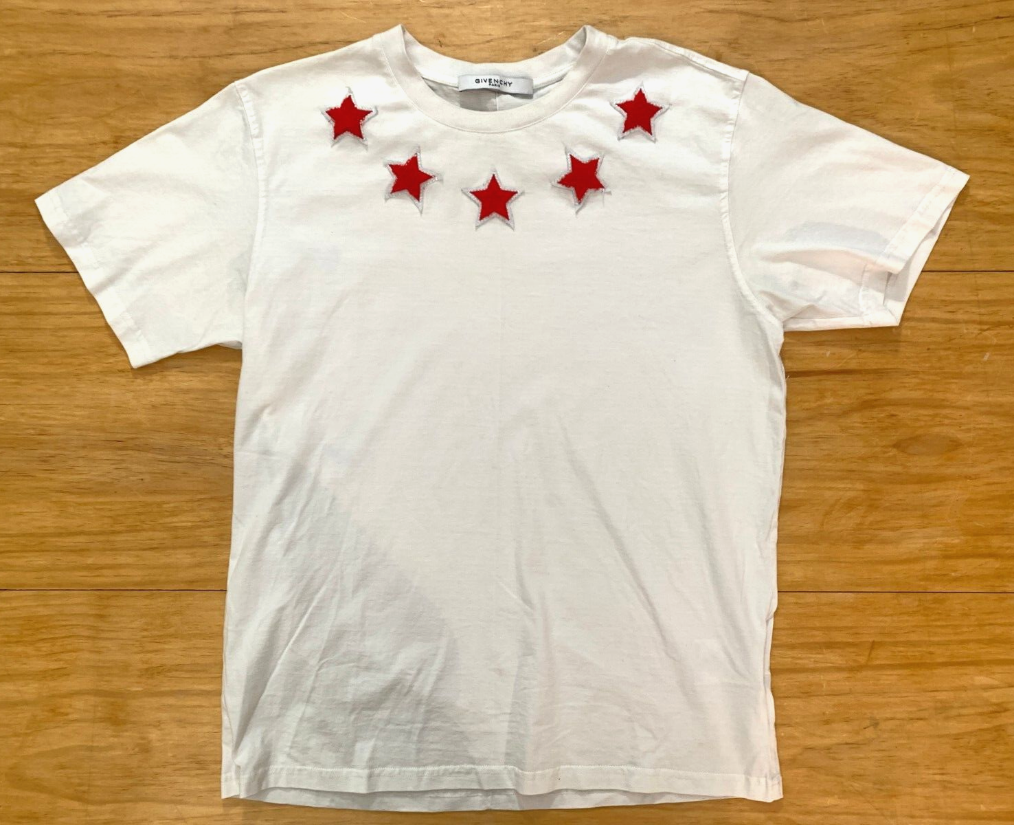 【関税送料込】GIVENCHY Paris レオパードプリント 半袖Tシャツ 8900□極美品 GIVENCHY Tシャツ 半袖 シークイン ブラック