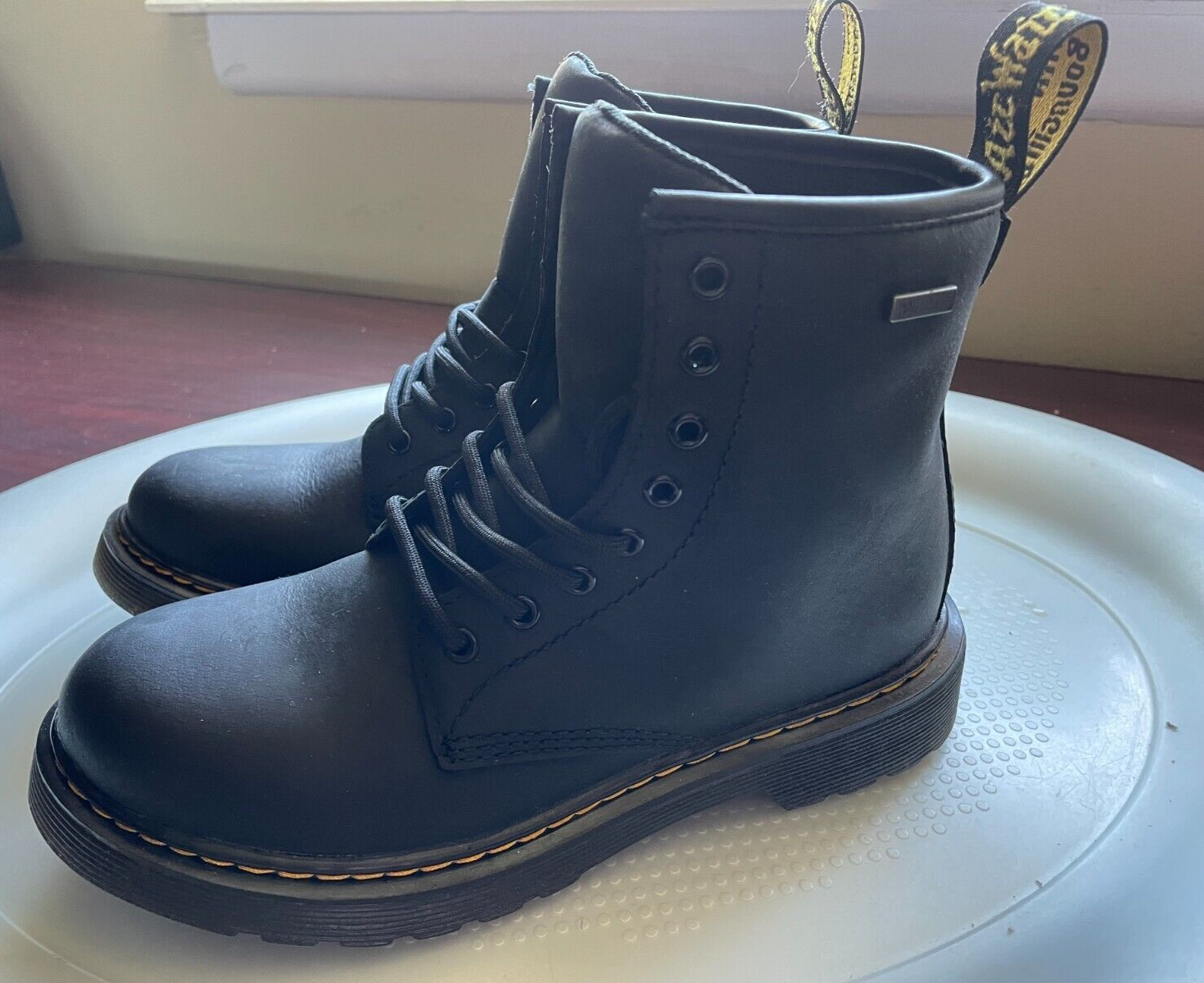 Dr. Martens AirWair 1460 Kids Black Boots Shoes Youth Size 2