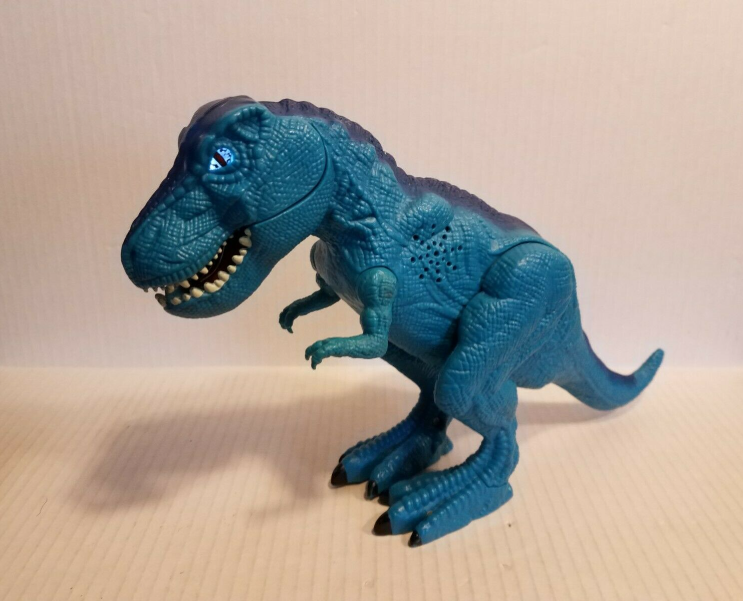T-Rex Dinosaur Light Up Eyes & Sound 7 Inch High Dragon-I
