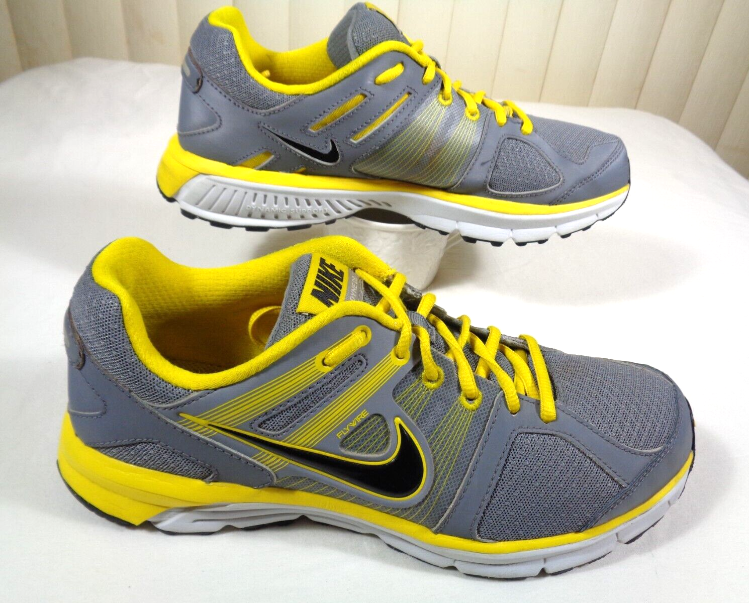 NIKE Anodyne DS Flywire Men's US Size 8.5 Running Shoes Gray NIKE Anodyne DS Flywire Men's US Size 8.5 Running Shoes Gray