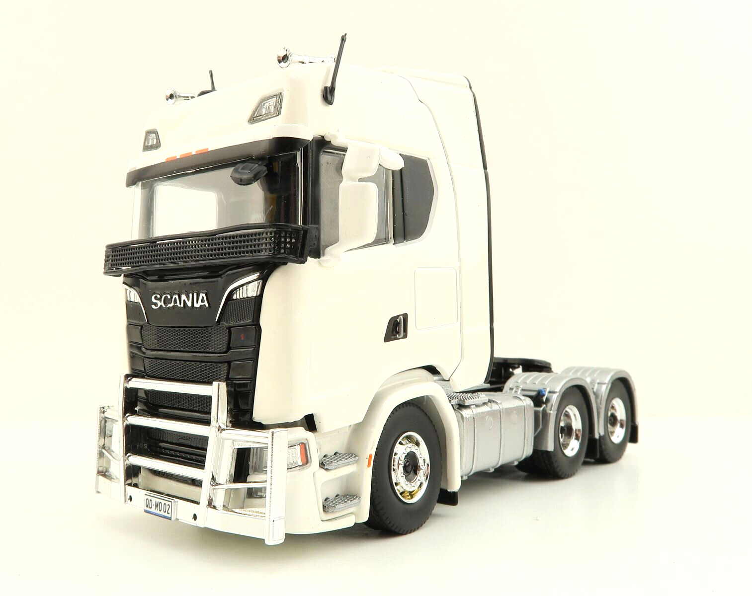 Tekno 1/50 SCANIA R500 スカニアRライン トレーラーヘッド Tekno 1/50 SCANIA R500 スカニアRライン トレーラーヘッド