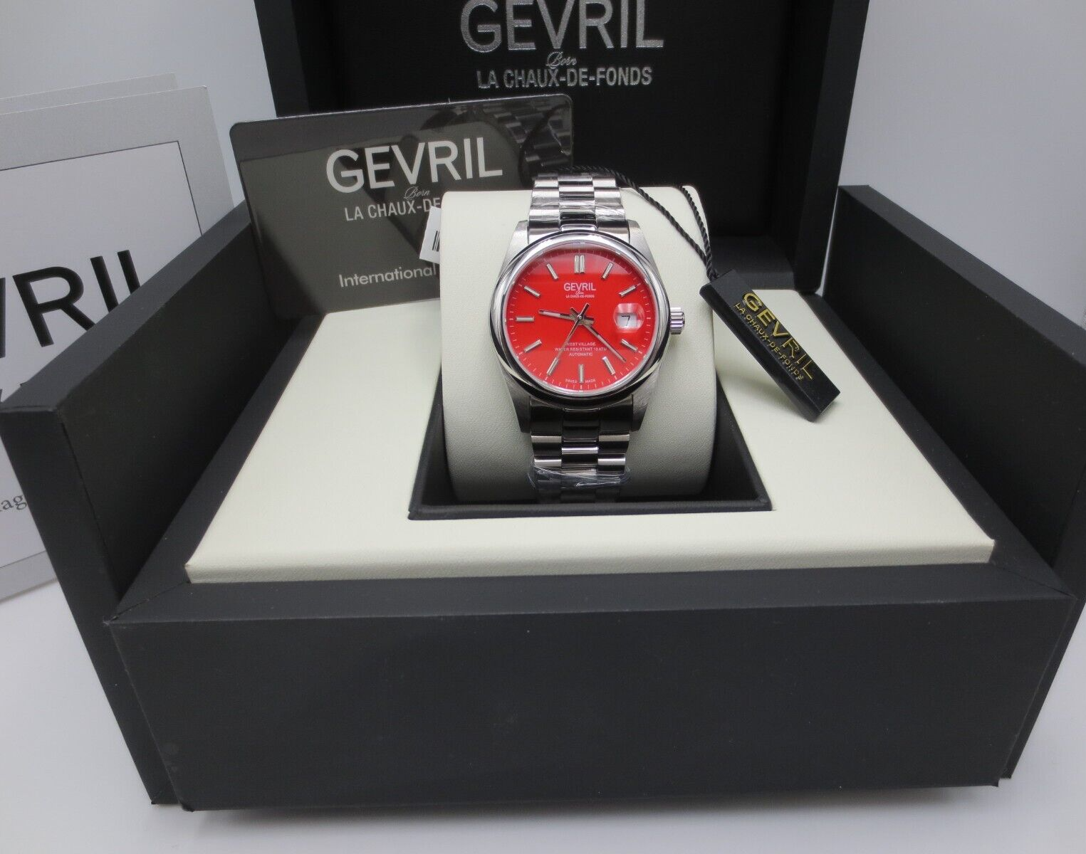 Pre-owned Gevril Men's 48932b West Village Swiss Automatic Sellita Sw200 Red Dial Watch