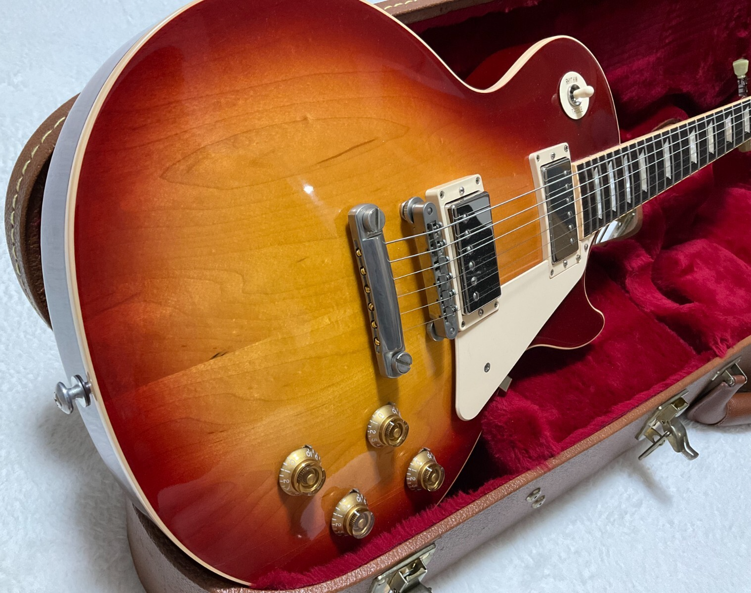 Gibson USA Les Paul Standard 2017 Traditional 2 Pieces Maple