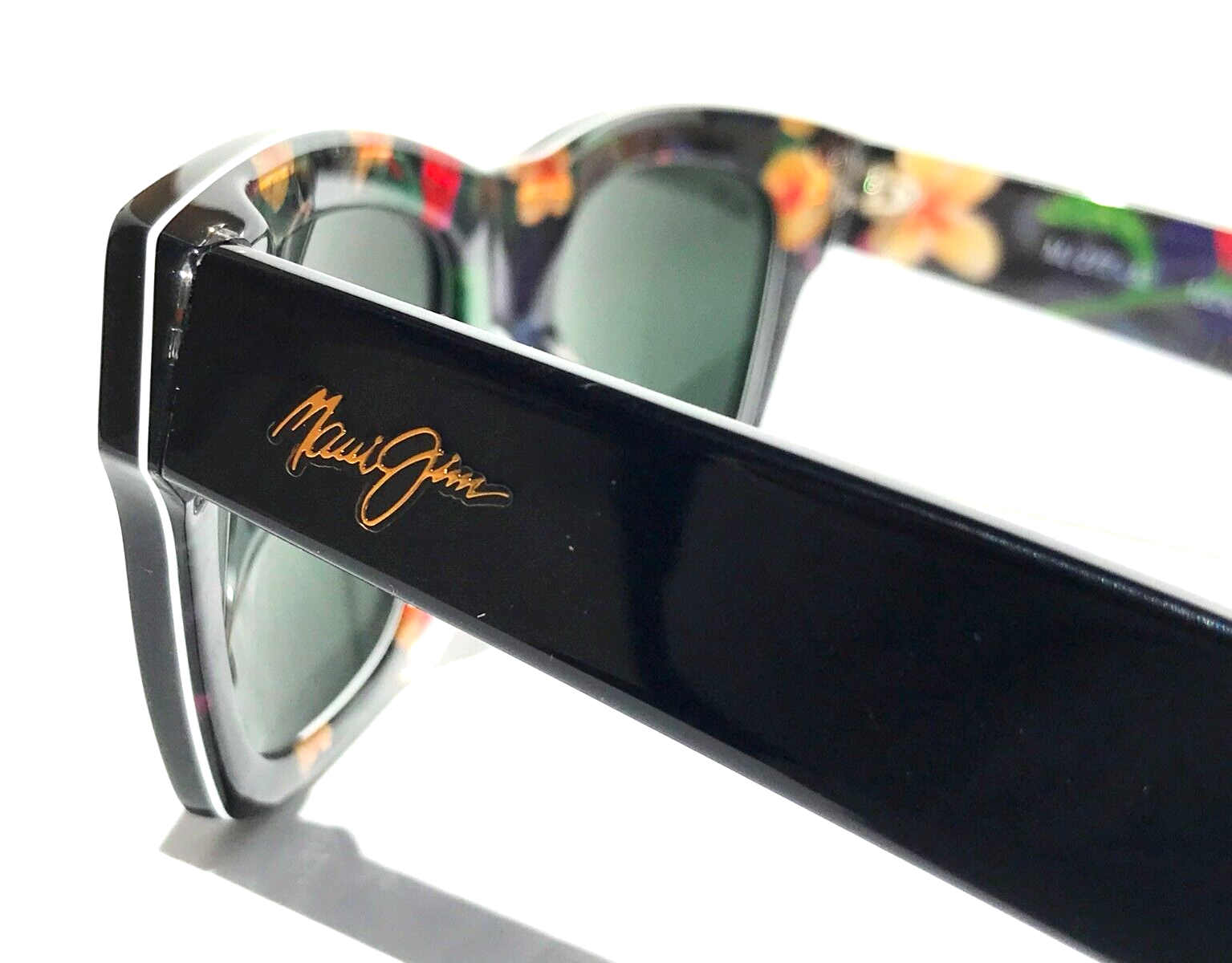 Pre-owned Maui Jim You Move Me Black & Floral Polarized Grey Gradient Sunglass 277-53 In Gray