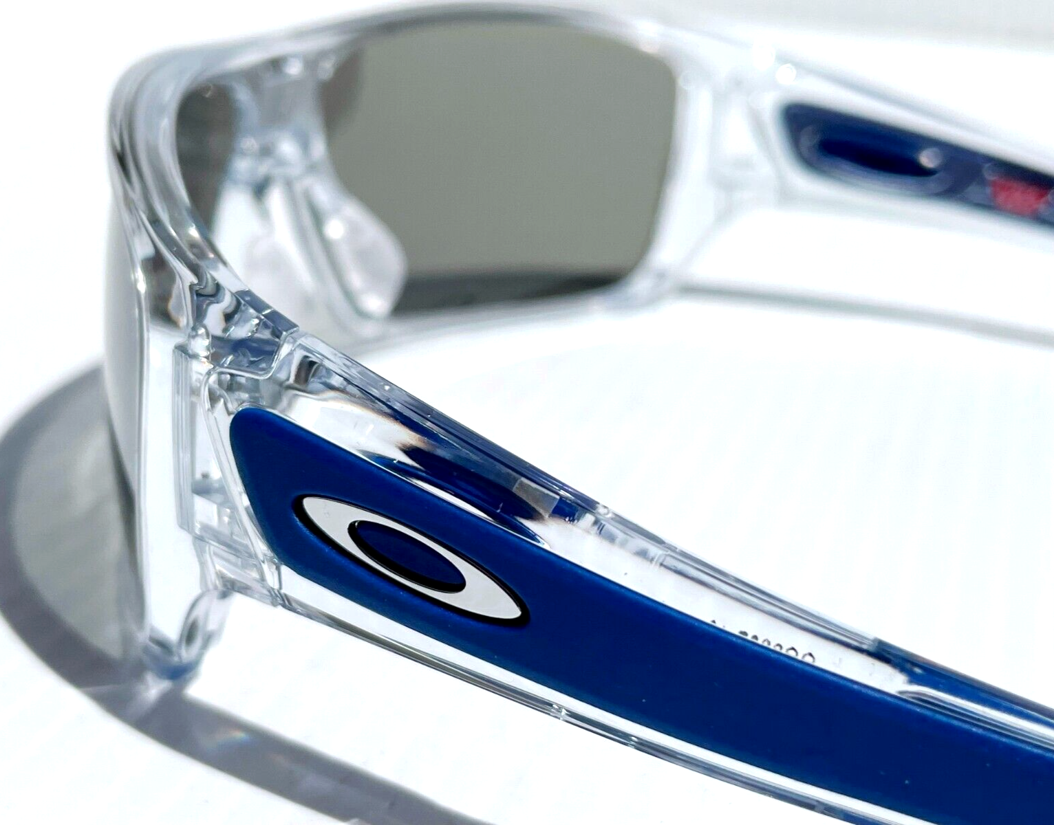 Pre-owned Oakley Turbine Rotor Shiny Clear & Blue Polarized Galaxy Ruby Lens Sunglass 9307 In Red