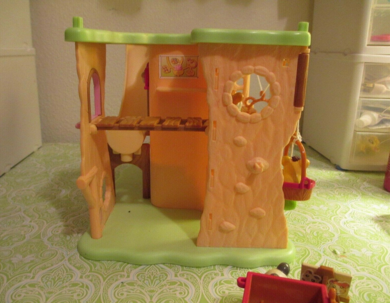 Hamtaro Japanese Secret Underground House Playset with 5 Hamsters with Box!