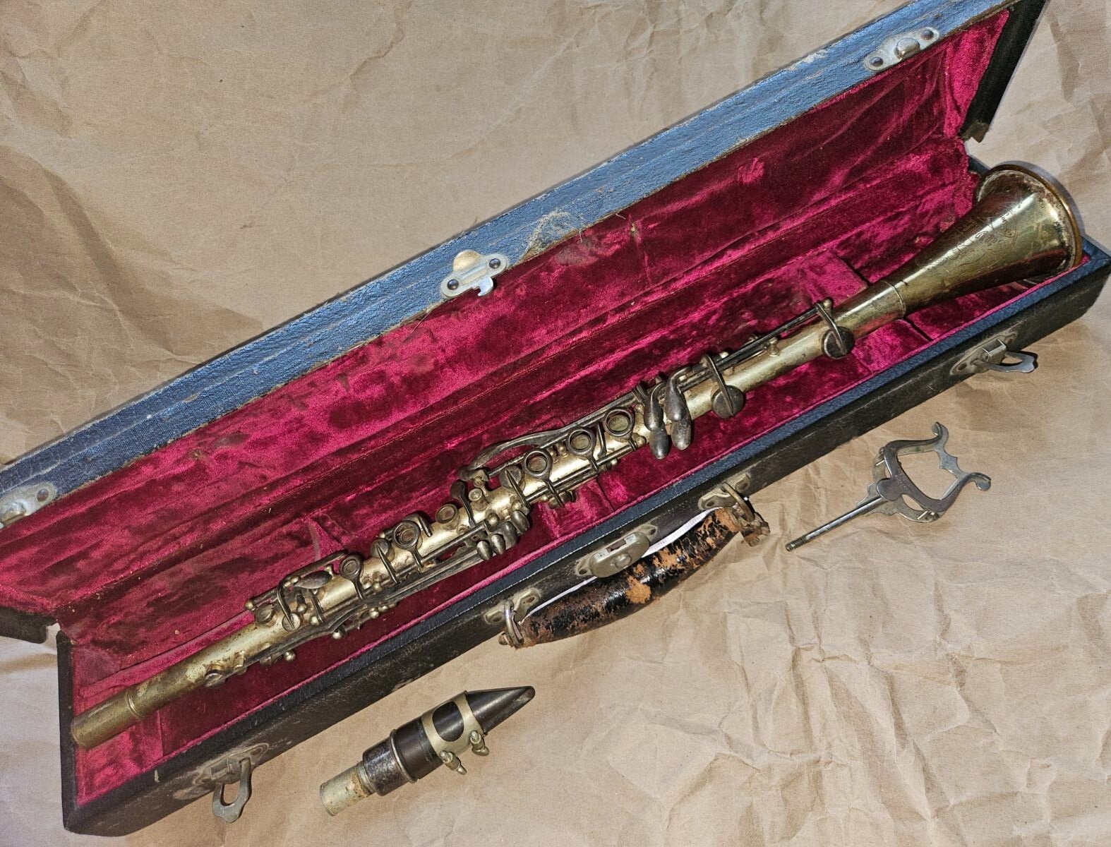 ぴ*ん様 メタルクラリネット　Cavalier Elkhart s-l400.jpg