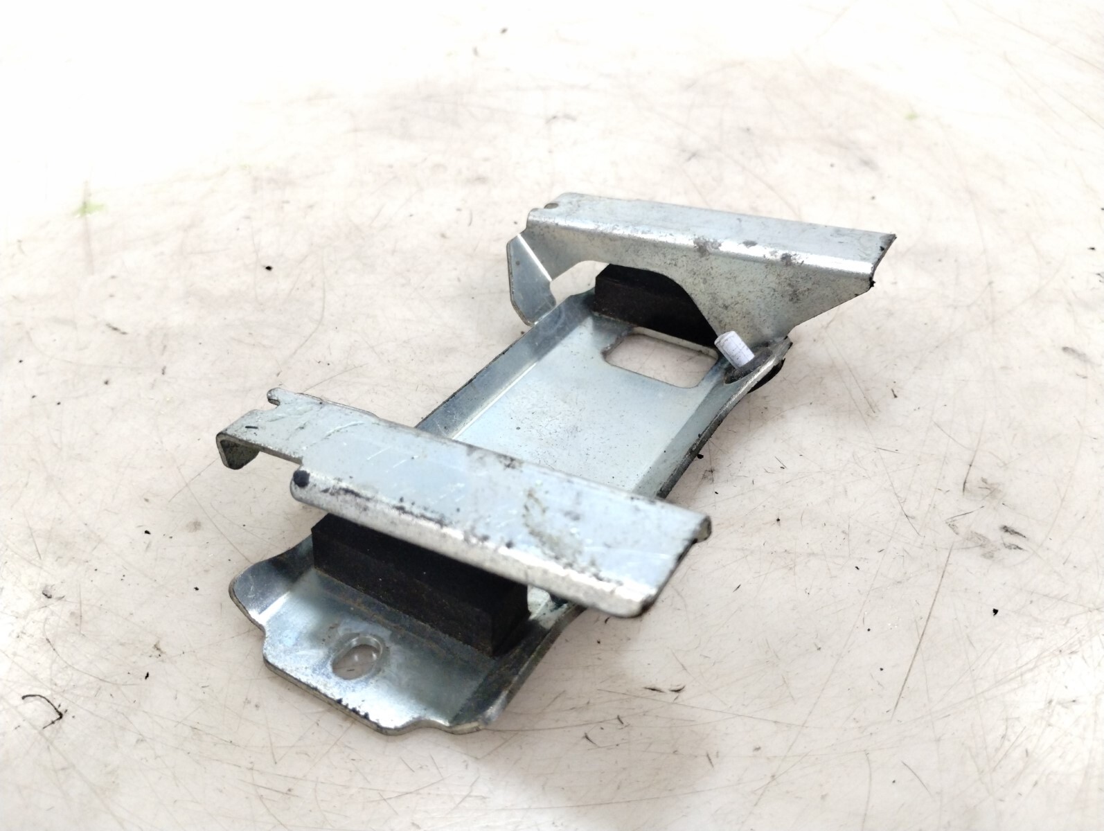 トラクションブラケット 2013 Kawasaki Ninja EX300 Rear Subframe Mount Bracket | eBay