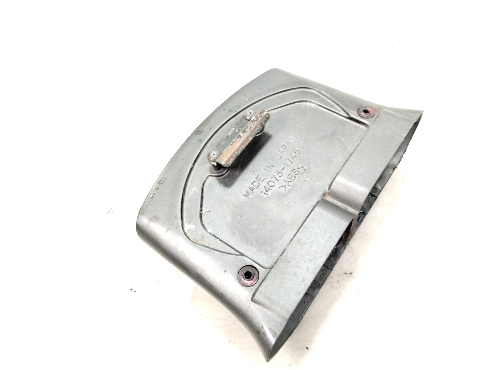 たそ 2002 Kawasaki ZX1200 ZX-12 R Front Fairing Air Intake Duct