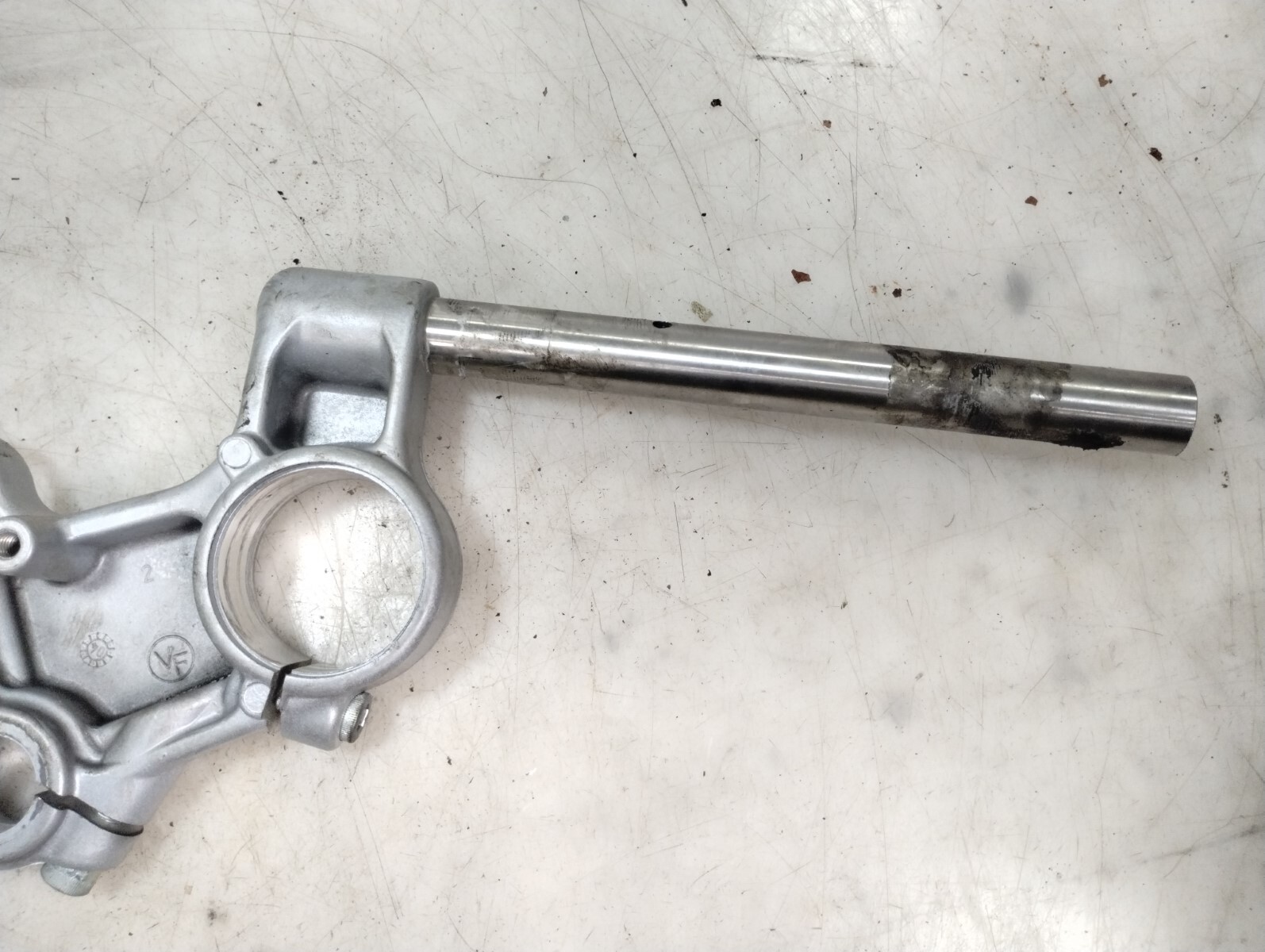 05 Buell XB12 R XB9R Firebolt Top Upper Triple Tree Clamp 05 Buell XB12 R XB9R Firebolt Top Upper Triple Tree Clamp