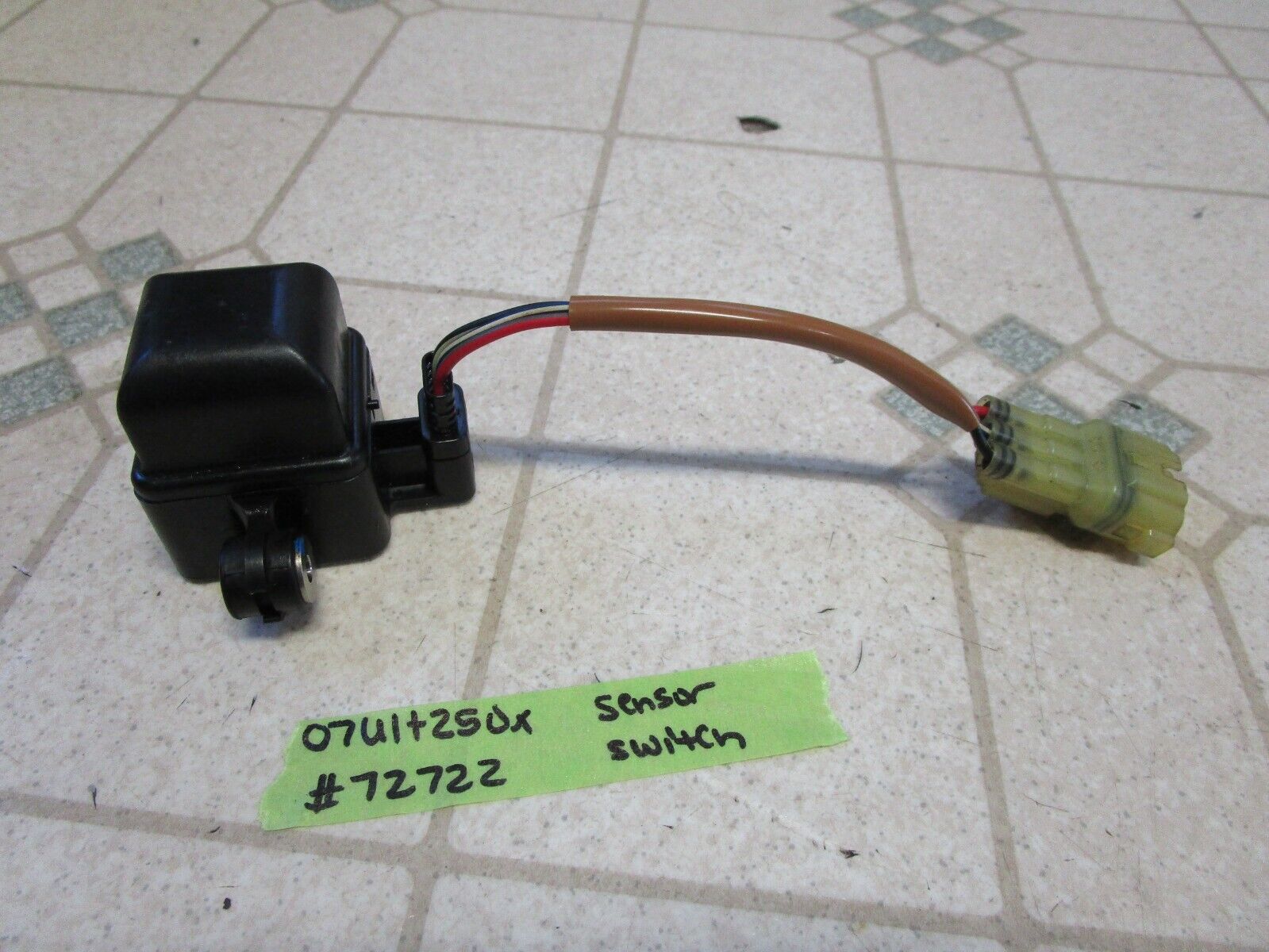07 Kawasaki Ultra 250x Jet Ski Roll Over Sensor Switch PWC 07 Kawasaki Ultra 250x Jet Ski Roll Over Sensor Switch PWC
