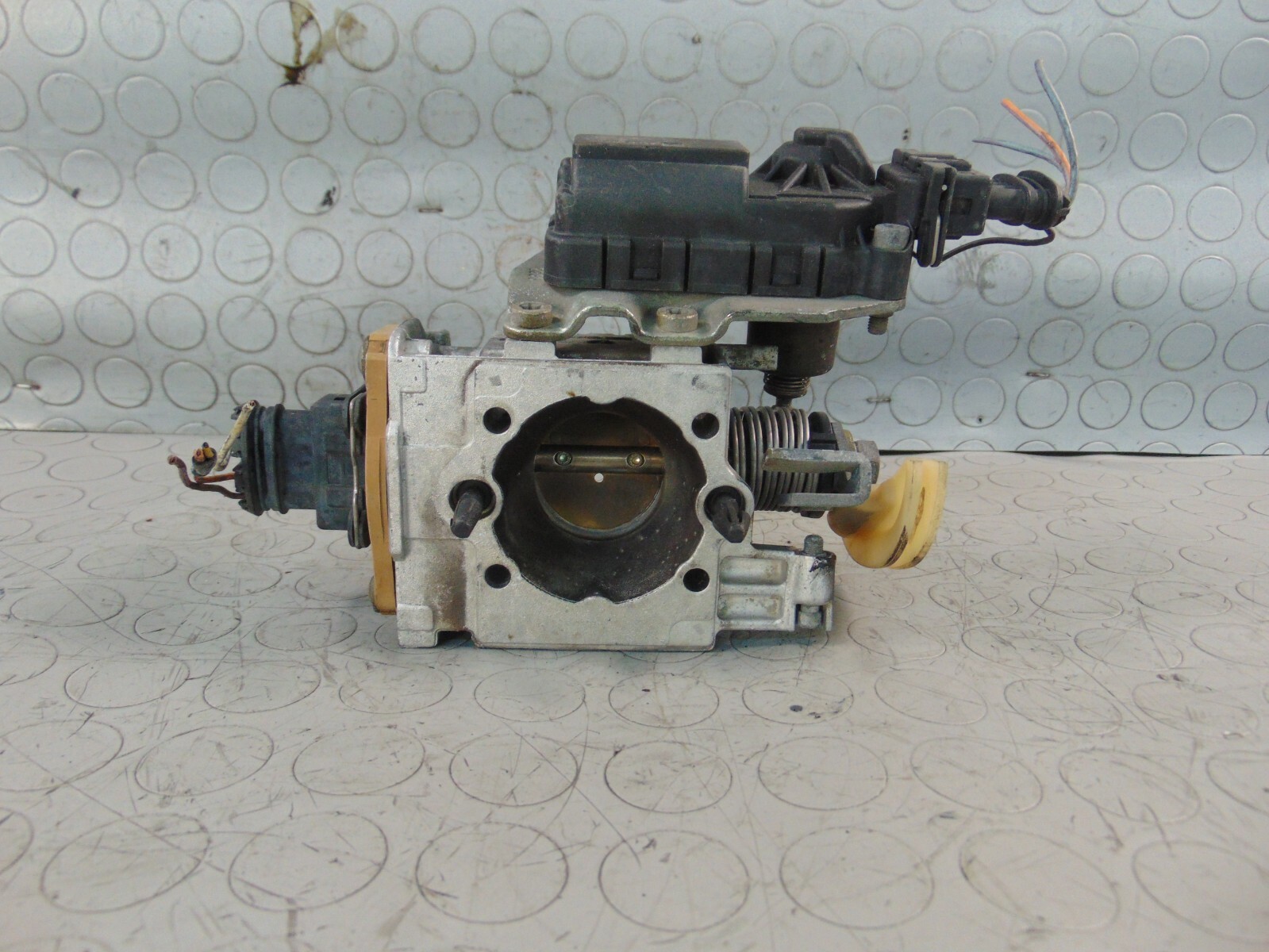 Corpo farfallato RENAULT SCENIC 1 SERIE 0438201207