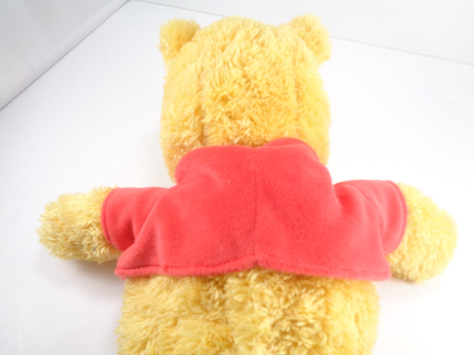 Winnie The Pooh Talking Plush Doll Fisher Price Mattel Disney Says I do Love you