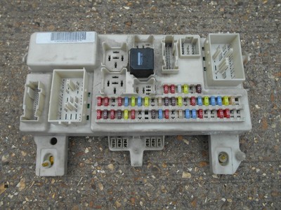 Ford Focus-c-max Fuse Box | Cheap Replacement Fuse Box Car Parts