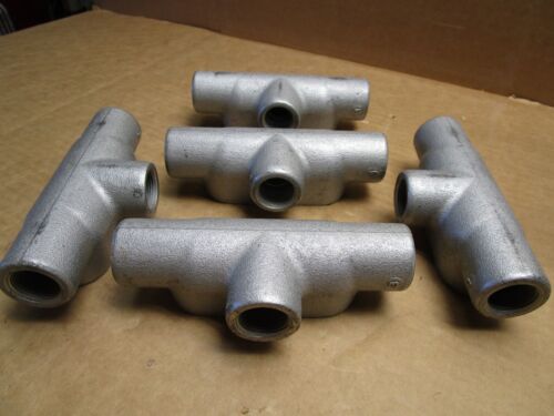 LOT OF 5 CROUSE-HINDS 3/4" HUB CONDUIT OUTLET BODY, T27, 