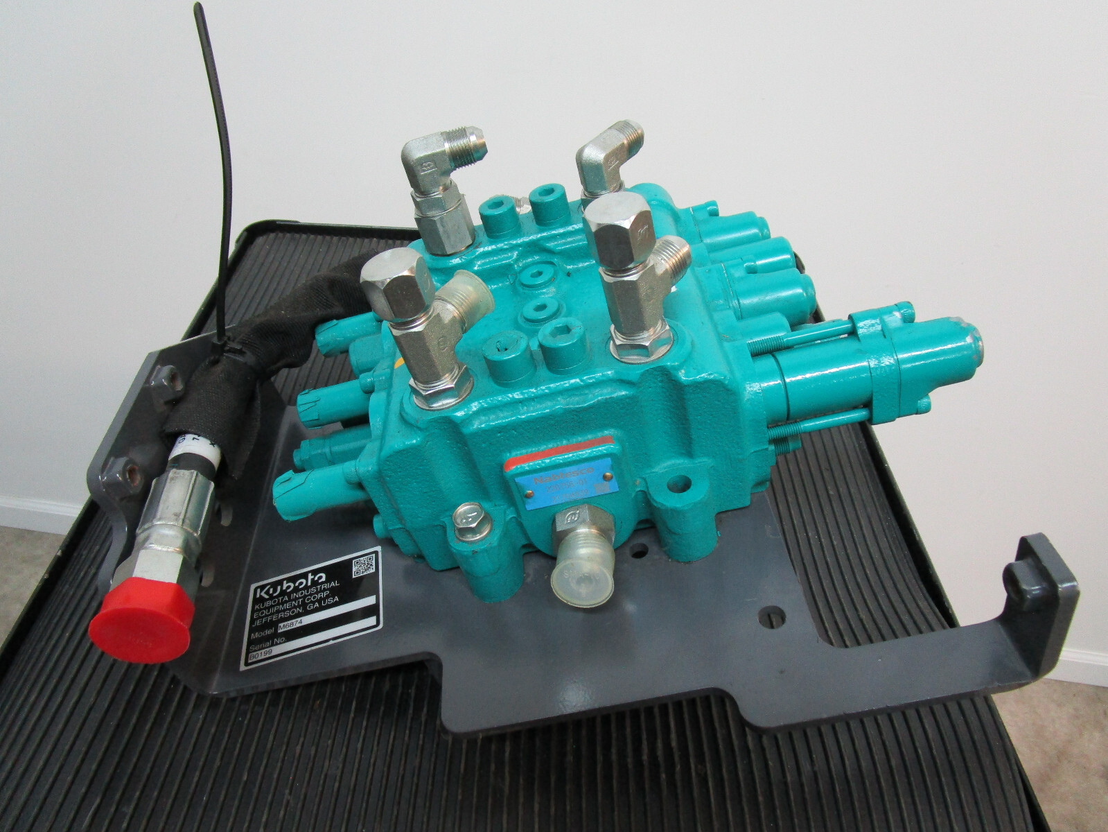 JOINT ビンディング LIMITED MODEL M Delavan™ PowerMAX™ Monoblock Directional Control Valve, 1