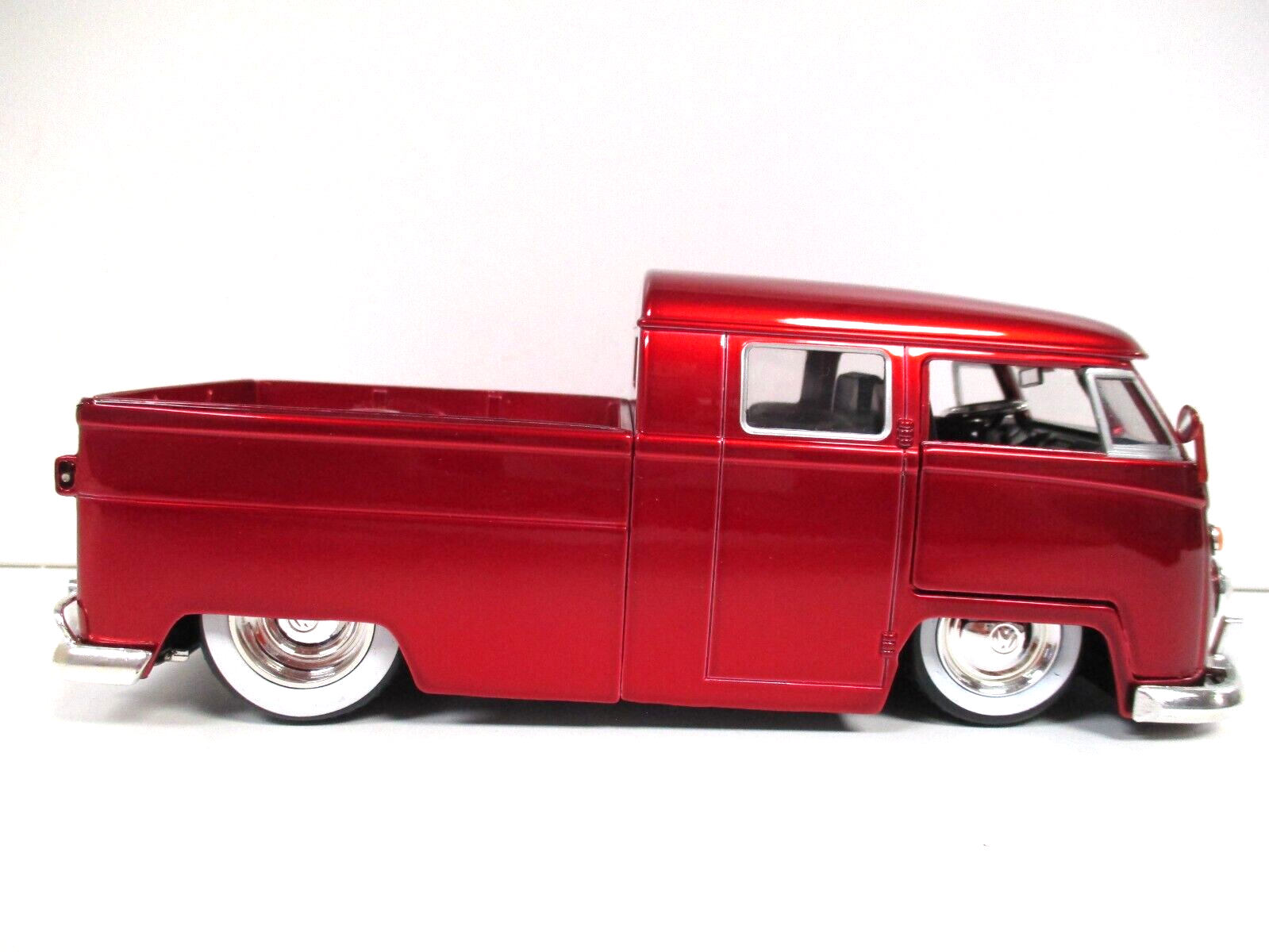 JADA - CUSTOM 1963 VOLKSWAGEN / VW BUS PICKUP TRUCK - 1/24