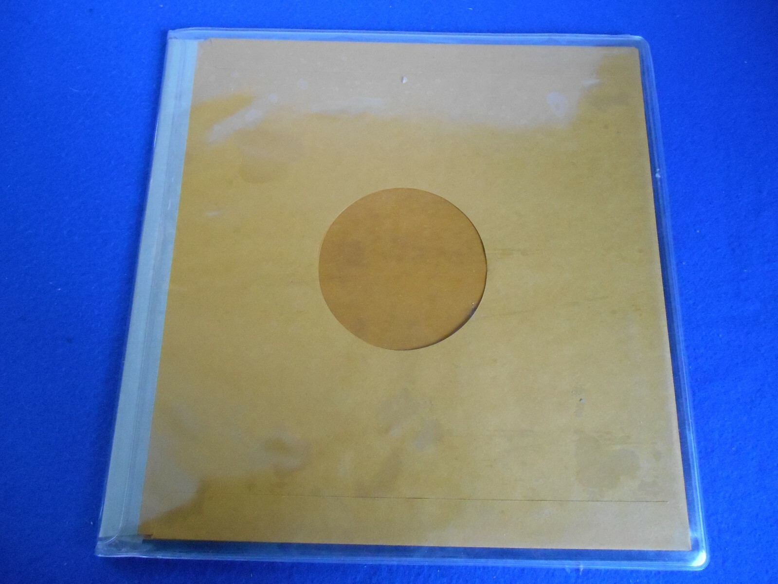 (10) HEAVY DUTY PLASTIC ARCHIVAL LP PROTECTORS W/ SLEEVES BRODART INC.