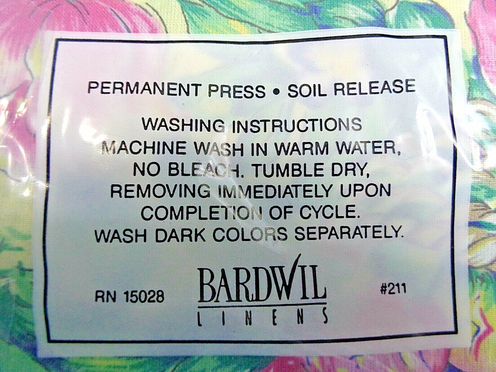 Linen Napkins by Bardwil . New Package of 4 . 17 x 17 . Yellow Floral .