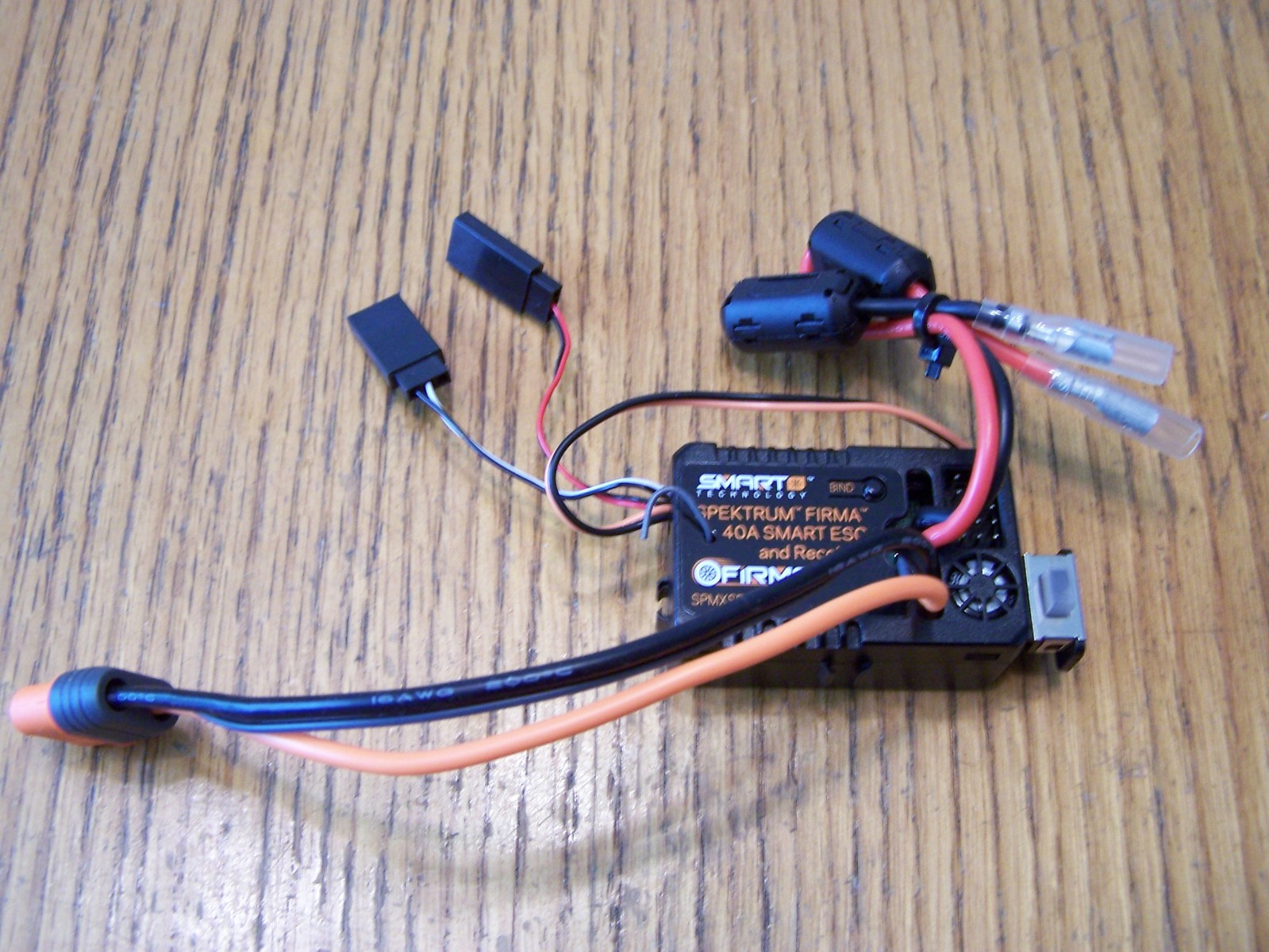 ホビーラジコン SPEKTRUM FIRMA SMART 40A BRUSHED AXIAL ホビーラジコン SPEKTRUM FIRMA SMART 40A BRUSHED AXIAL Firma