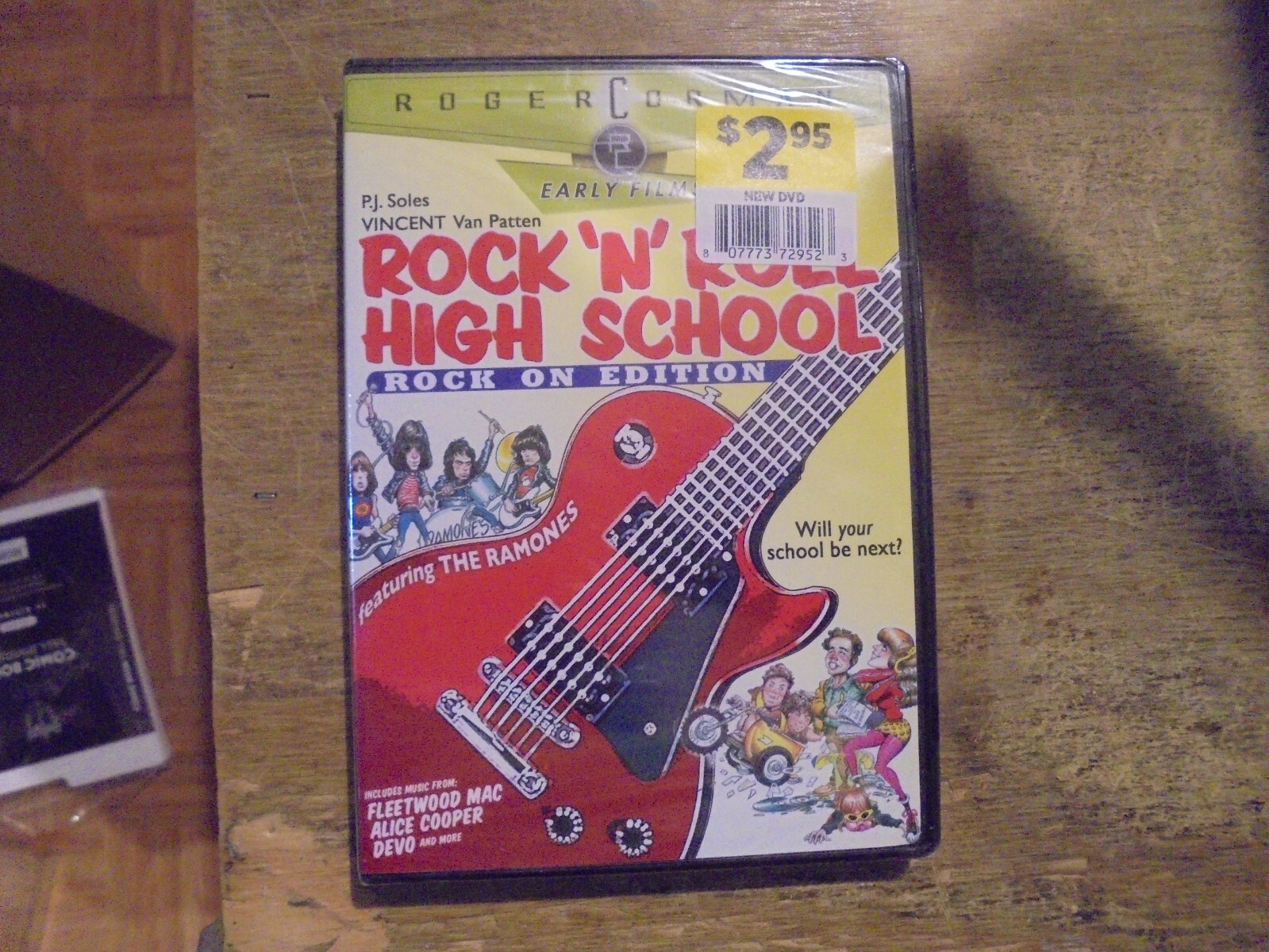 【中古】 DVD海外版 ロックンロール ハイスクール Rock N Roll High School P.J. Soles Amazon.com: Rock 'n Roll High School - Special Edition [DVD