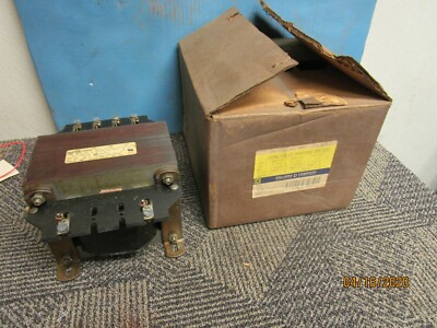 SQUARE D TRANSFORMER 9070 EO-71 E0-71 1KVA 1 kva Pri: 220-480v Sec: 110-120v NEW