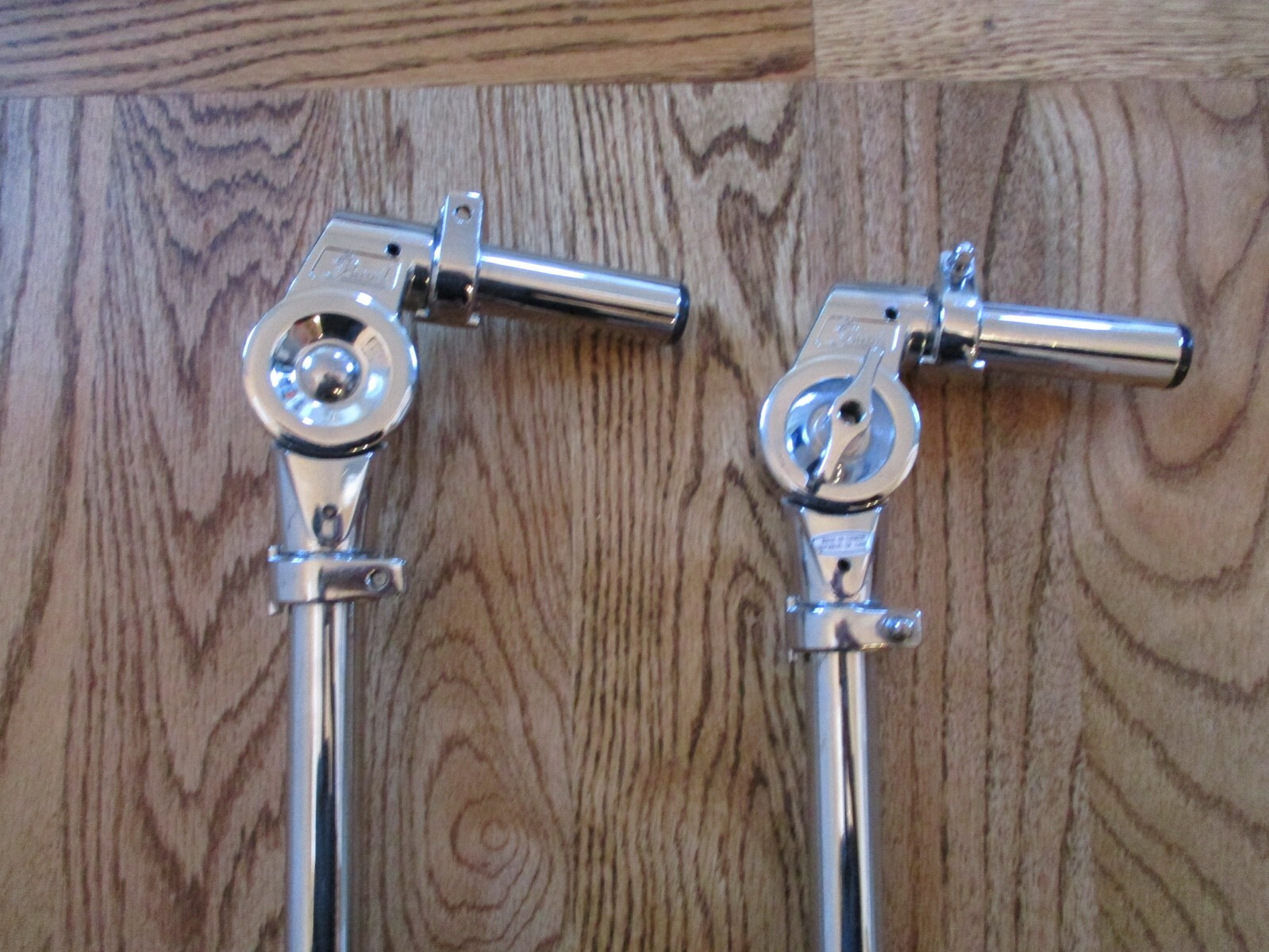 (2) Pearl Heavy Duty Long Uni Lock Tom Mounting Posts W/Locks -- Excellent!