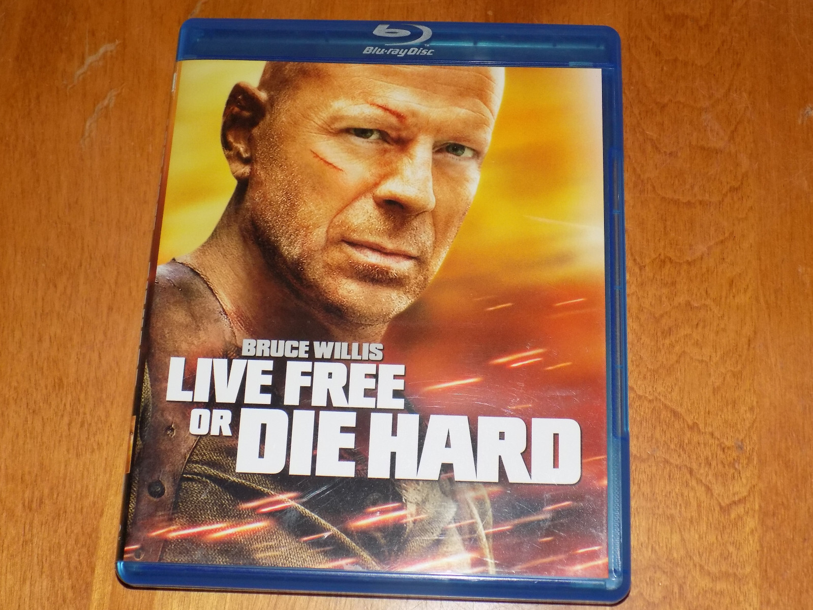 ランナウェイ・ブルース [DVD] Amazon.co.jp: ランナウェイ・ブルース [DVD] : エミール