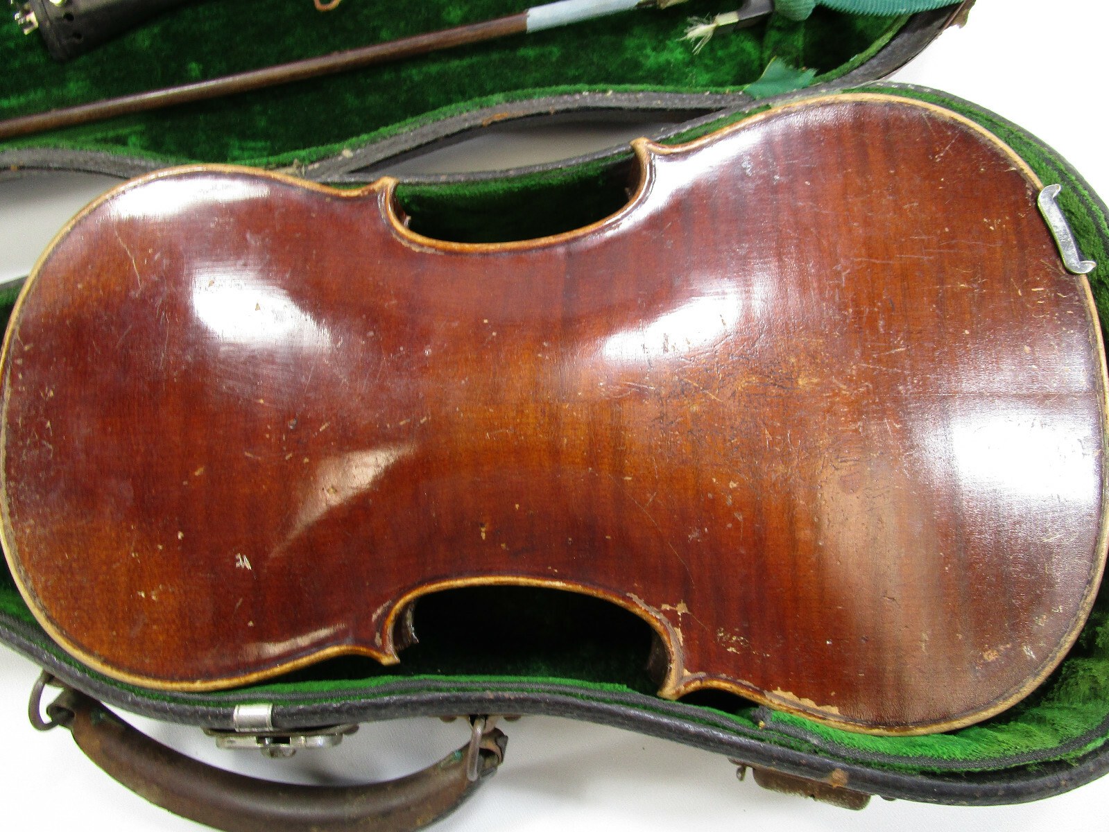 Vintage Gustav Walch Radebeul Dresden violin signed with label bow and case 1927