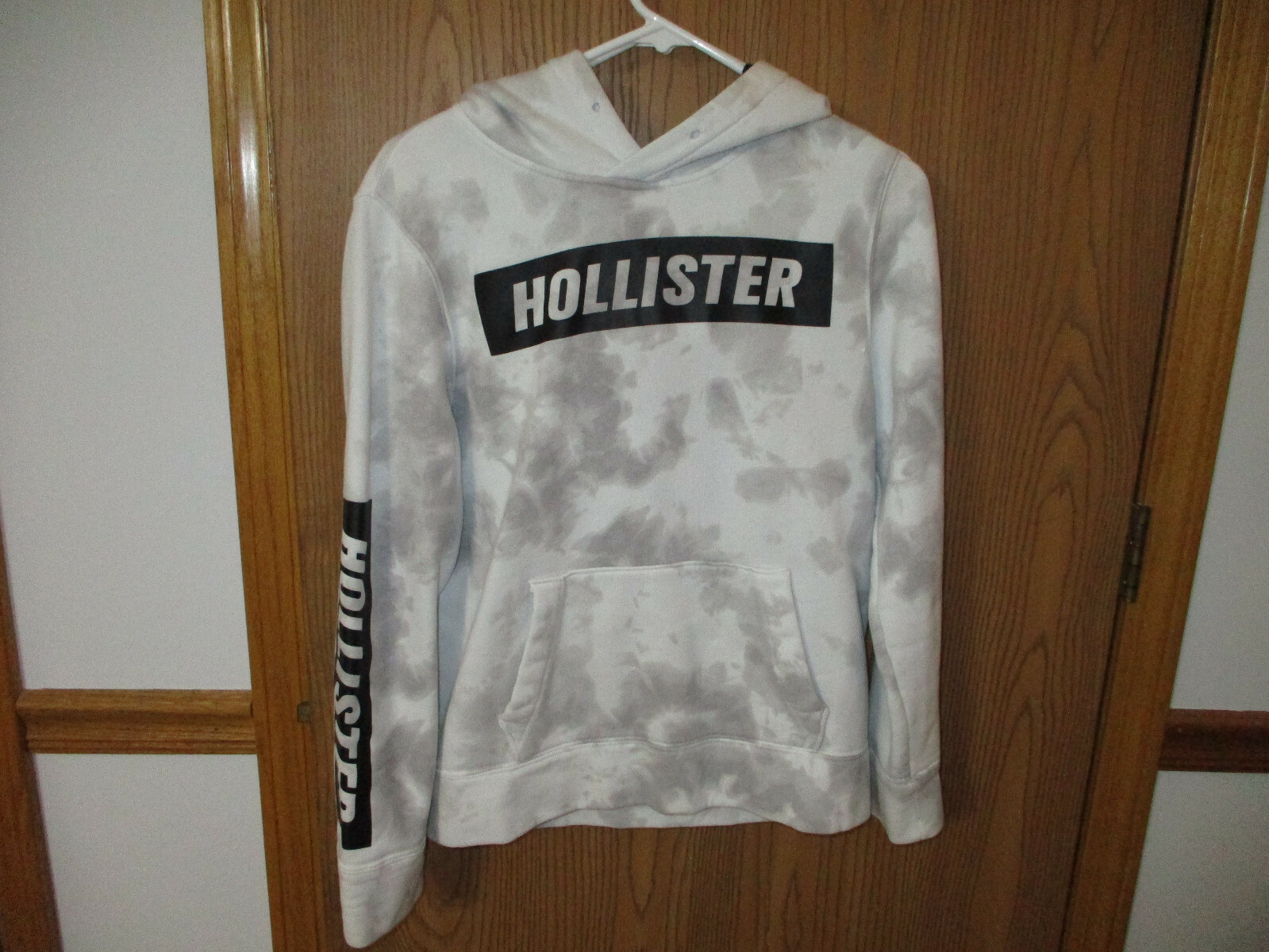 Hollister Pull Over Hoodie Tie Dyed Grey White Black Trim Size XSmall Nice